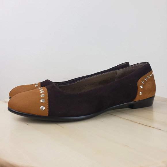 Aerosoles Know it All Flat Shoes Size 8M Brown Suede Leather Studded Pointed Toe - Picture 2 of 14